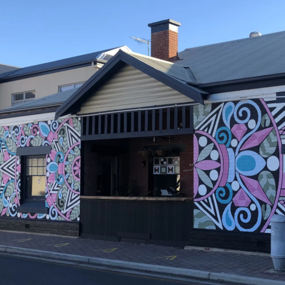 Mural stop 1